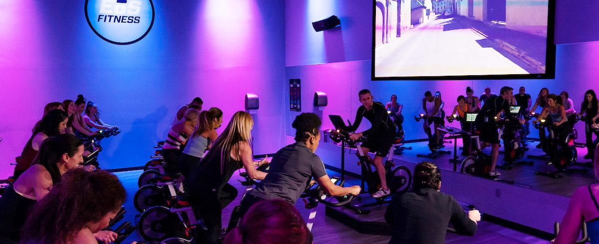 full and vibrant indoor cycling workout class